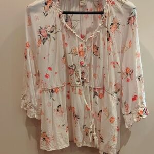 Woman's American rag boho top